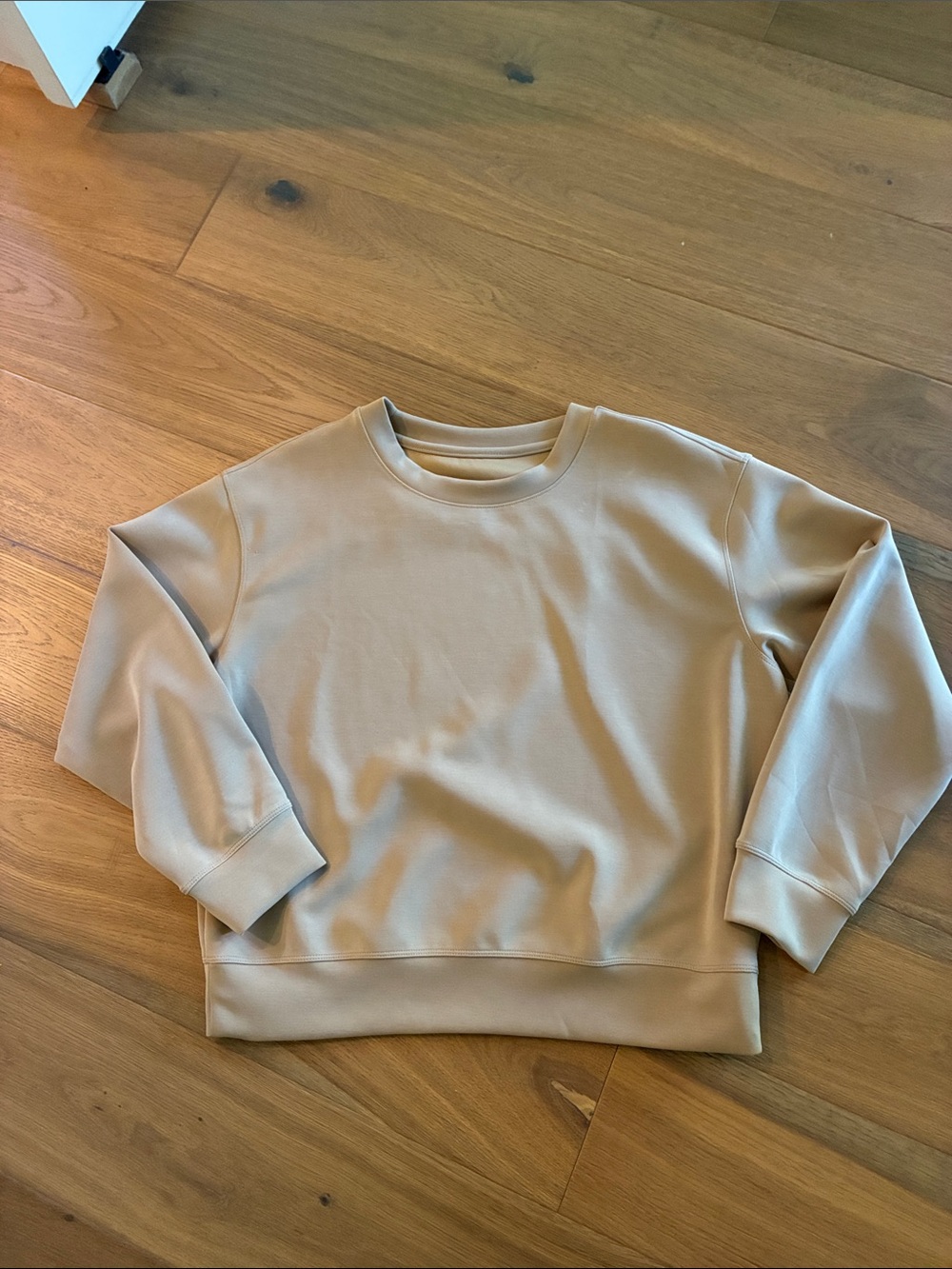a new day Women’s Crewneck Sweatshirt in Beige Tan